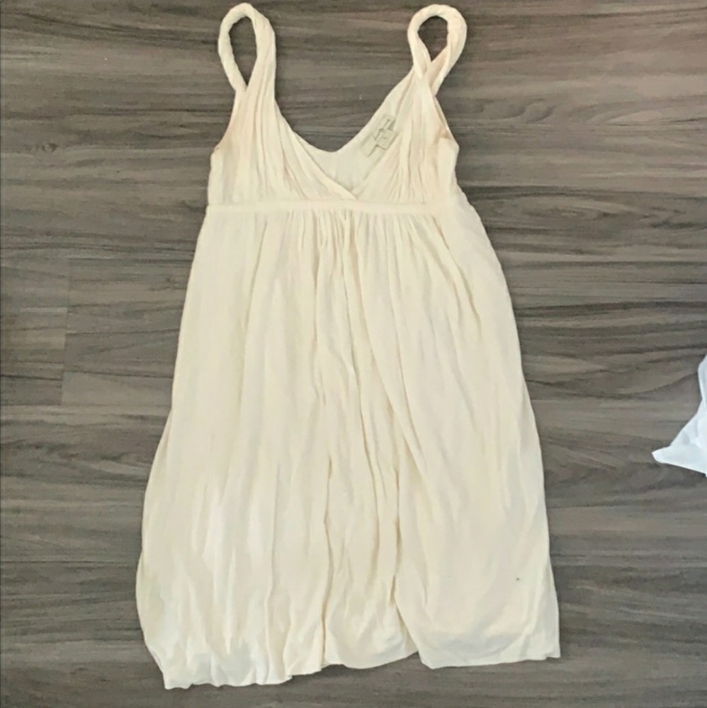Flowy Dress - Picture 2 of 2